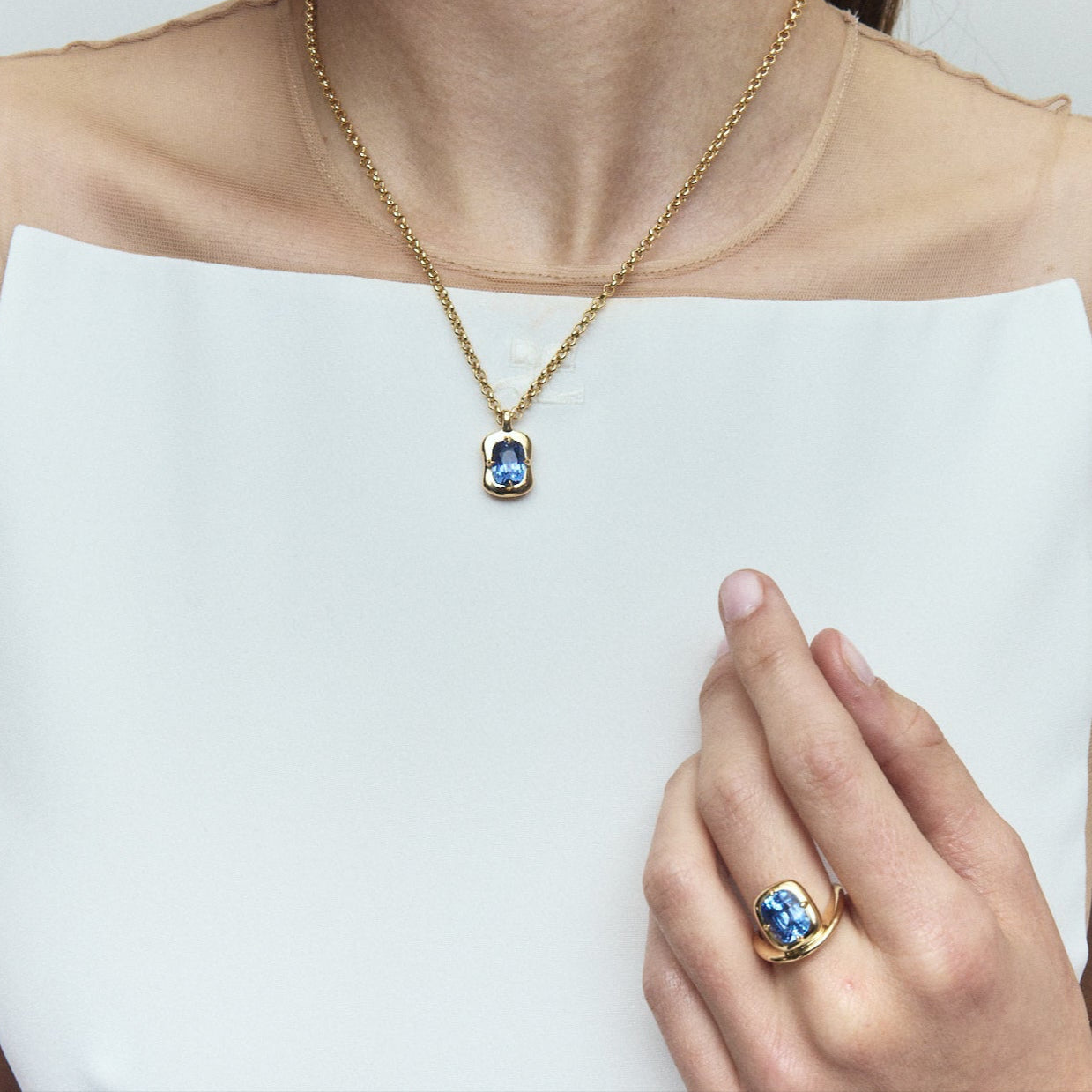 
                  
                    Sapphire Blue Lunar Floating Ring
                  
                